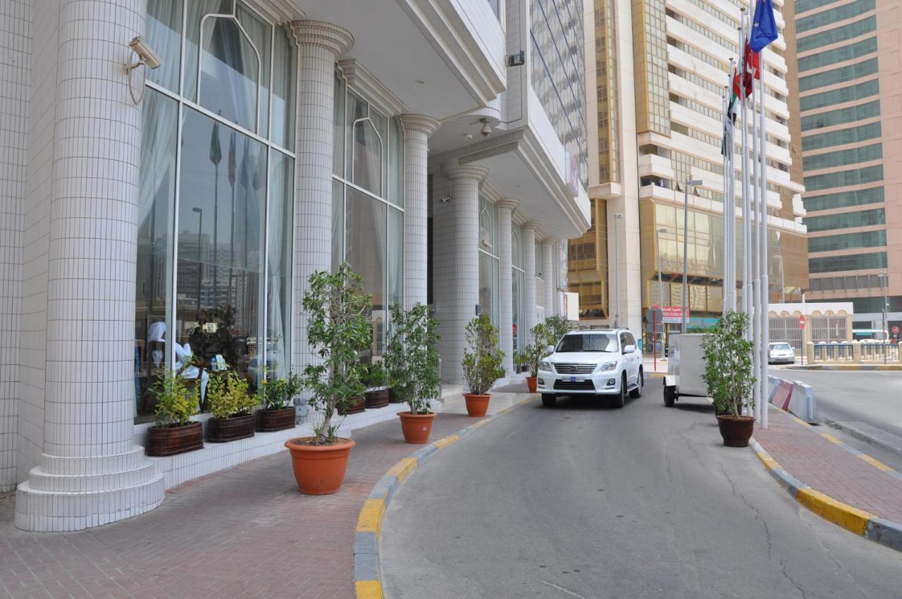 Grand Continental Hotel Abu Dhabi Exterior foto